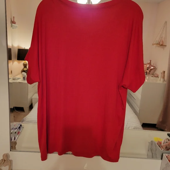 Cabi Red Fits Like A LargeWomen's Top - Picture 4 of 4